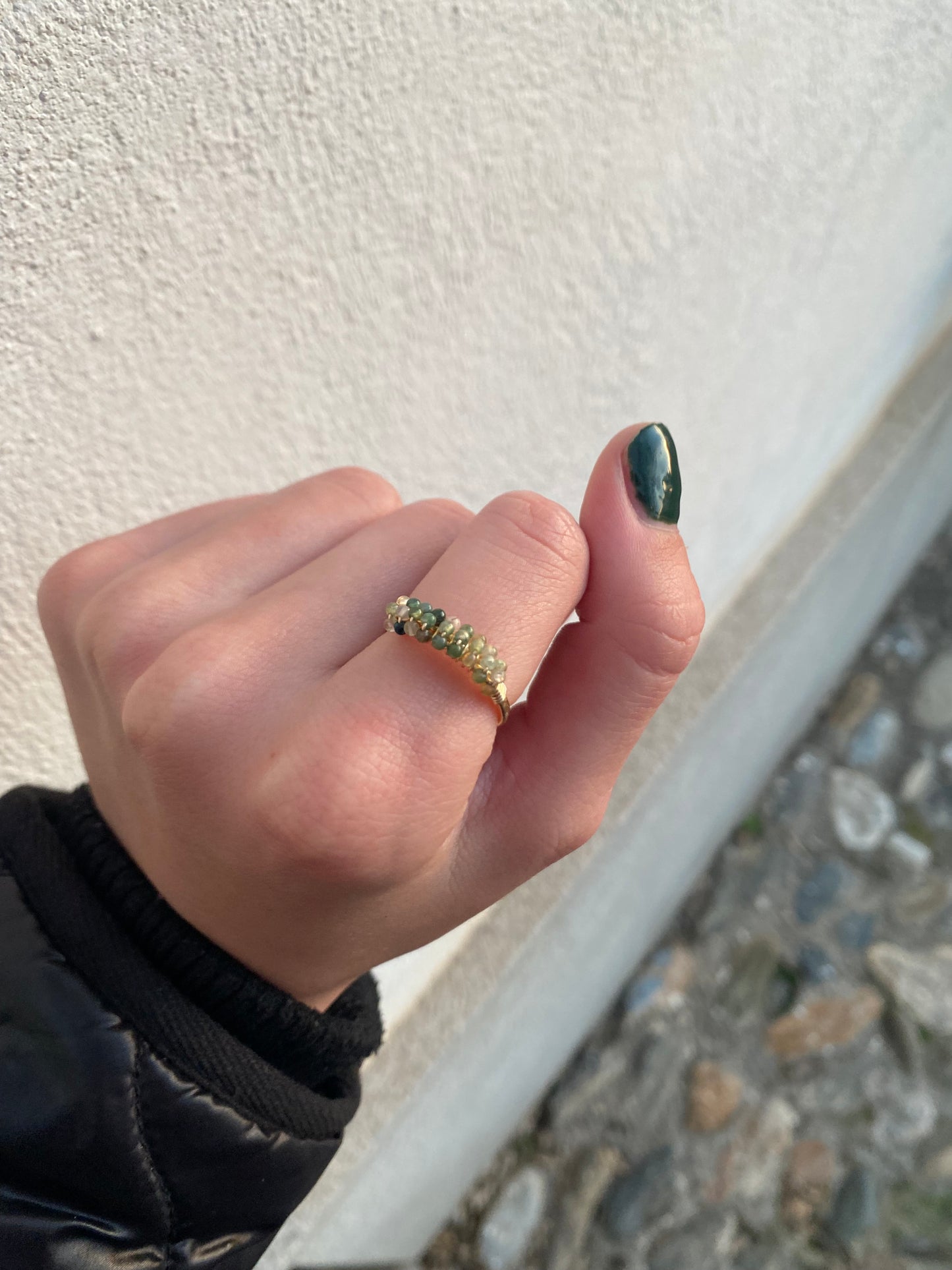 Anillo piedras