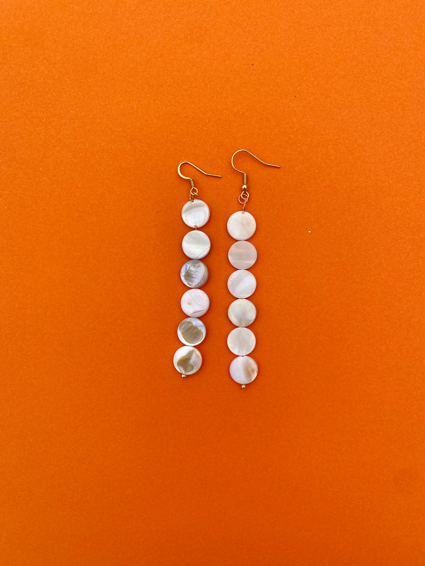 Pendientes Ana blancos