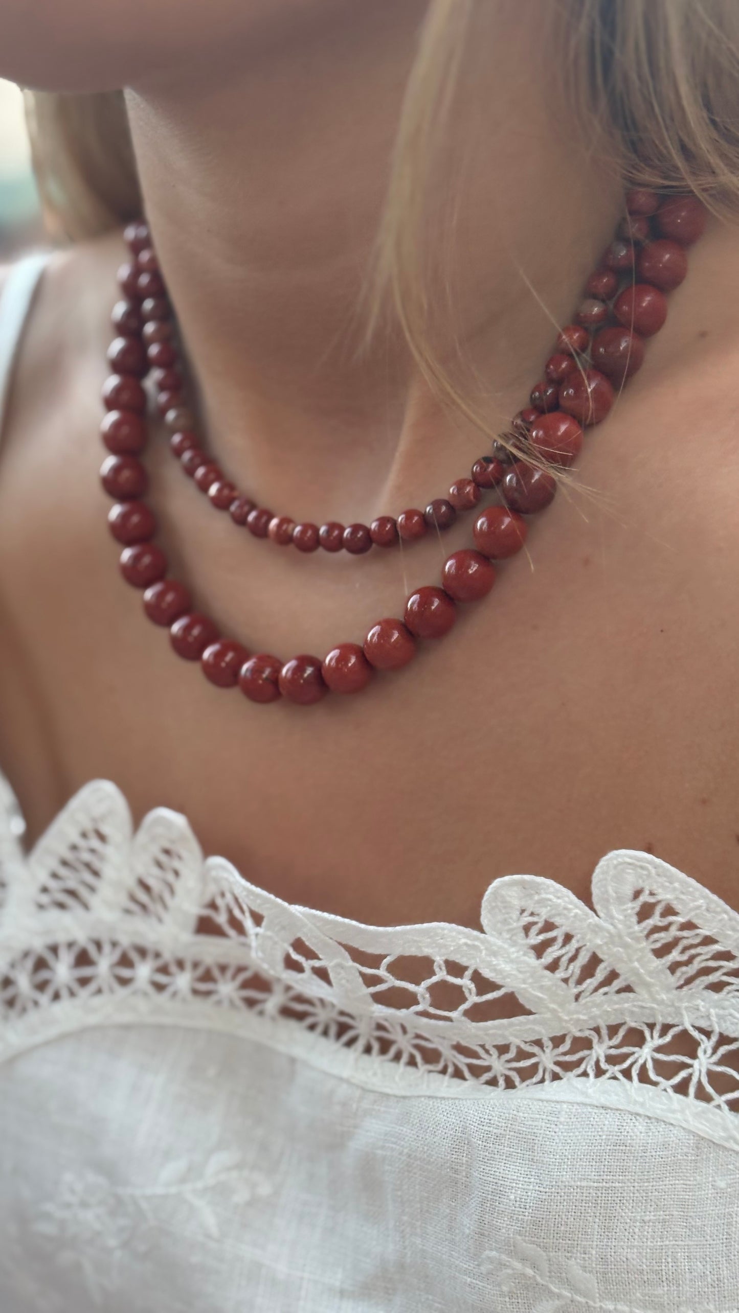 Collar jaspe rojo