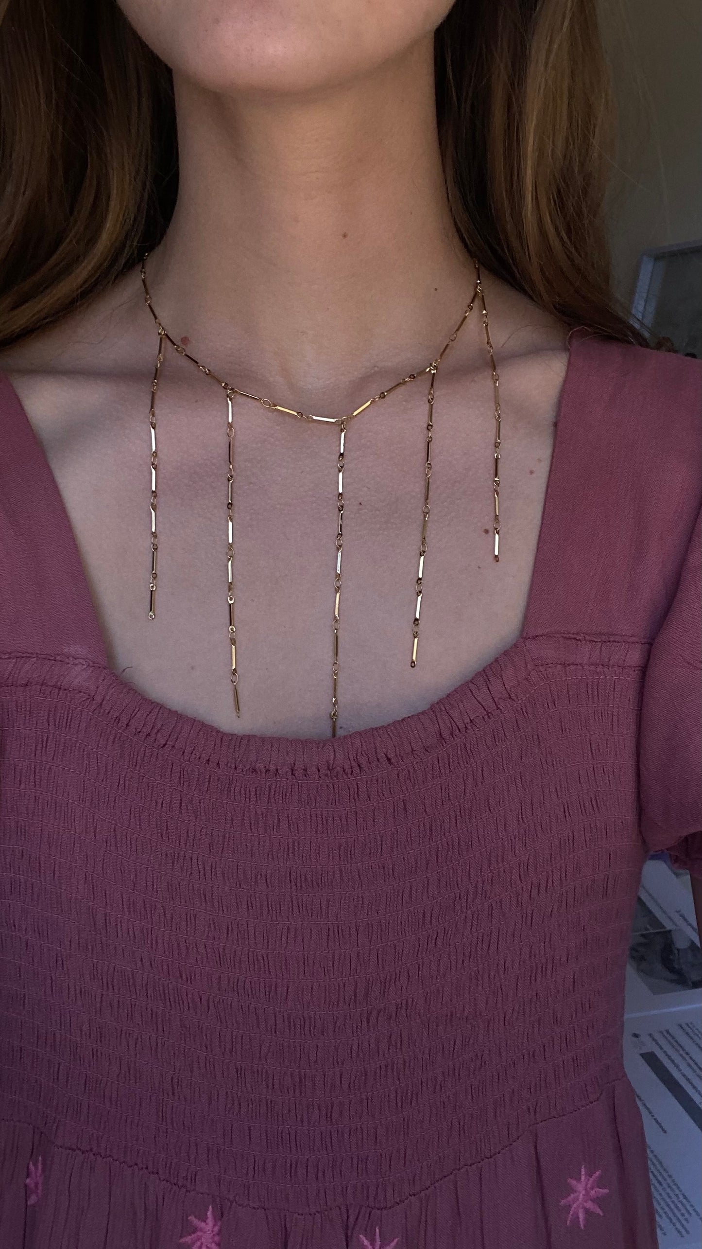 Collar cascada